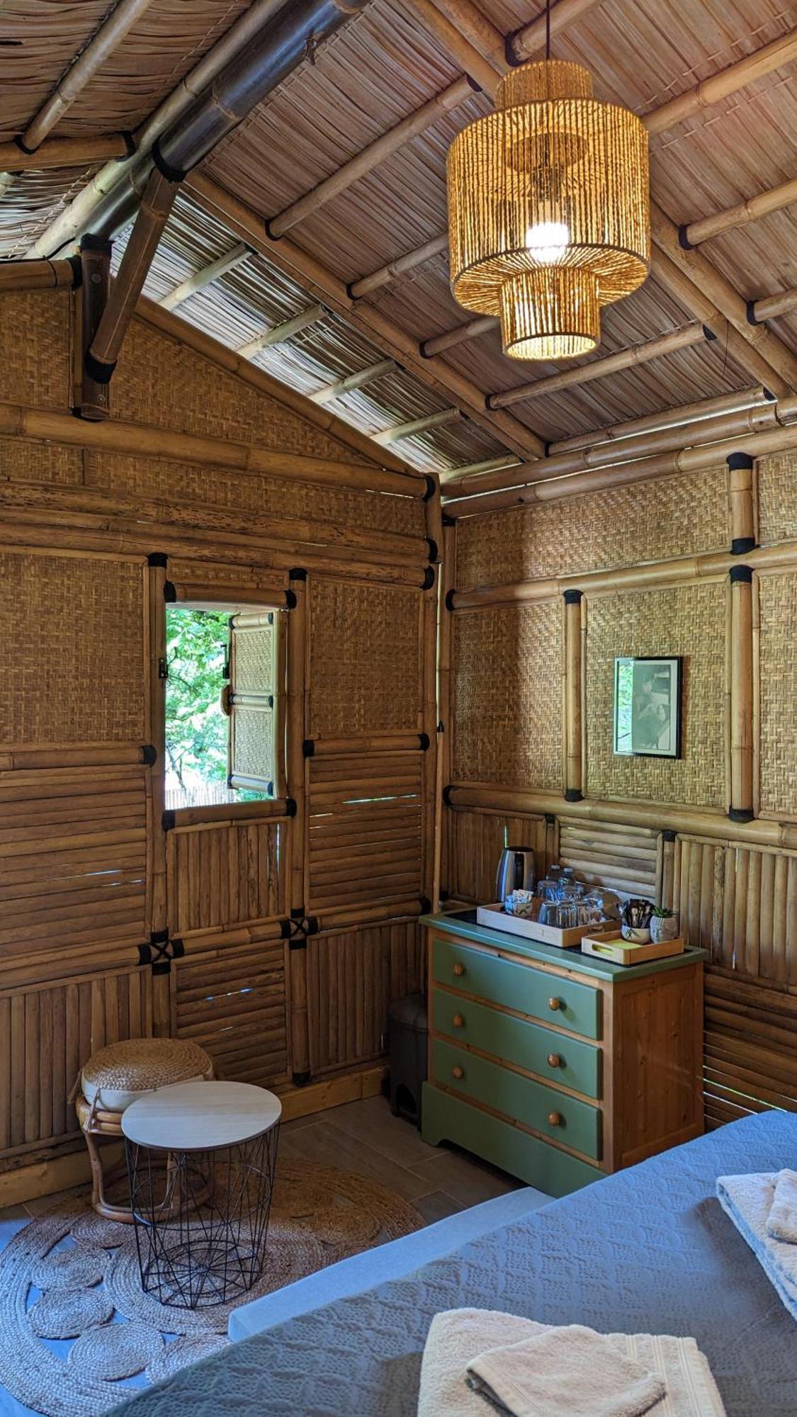 Suite Bambou Bien-Etre A Bali - Le Soleil Des Cevennes サン・ジャン・デュ・ガル エクステリア 写真