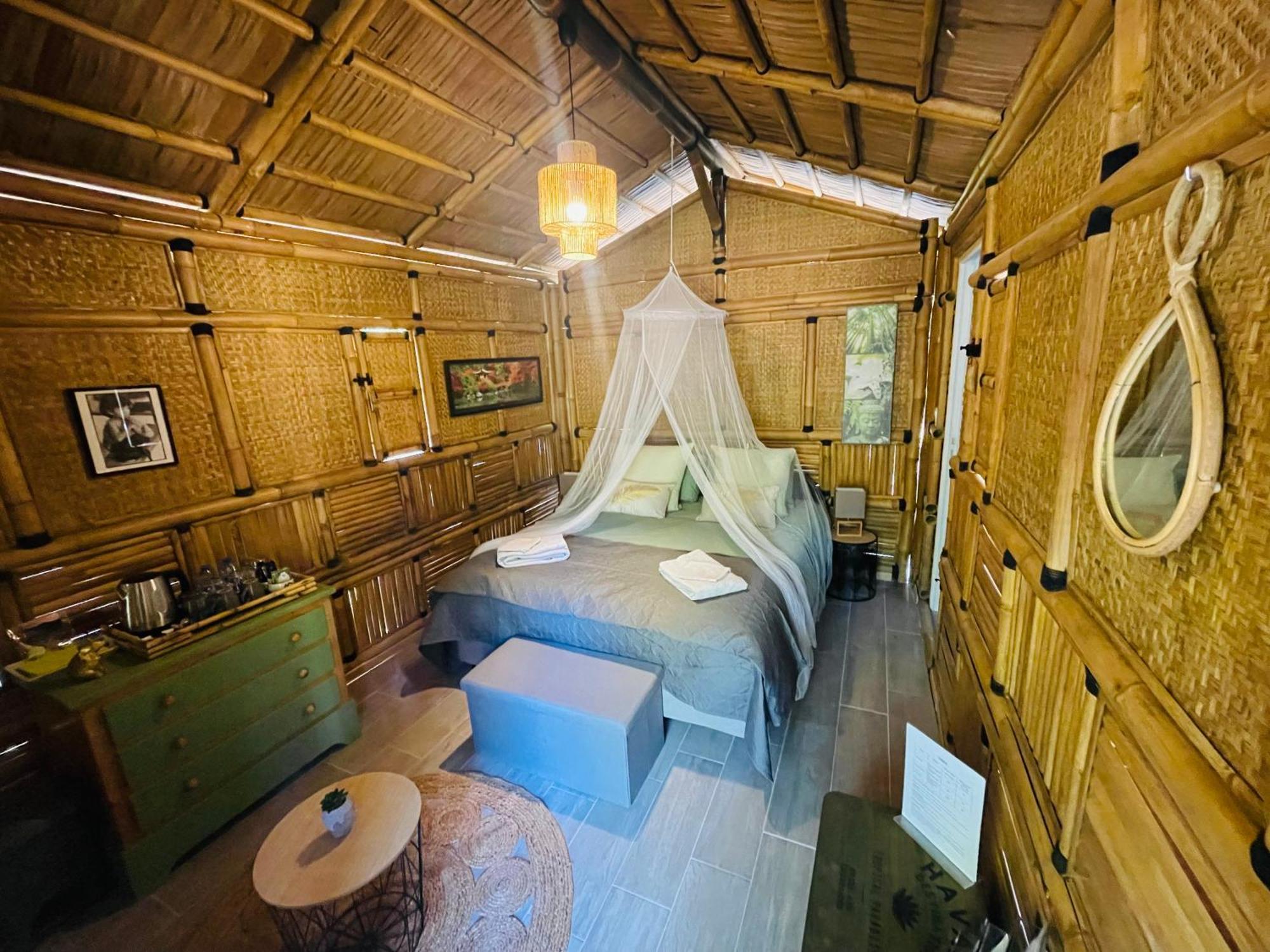 Suite Bambou Bien-Etre A Bali - Le Soleil Des Cevennes サン・ジャン・デュ・ガル エクステリア 写真